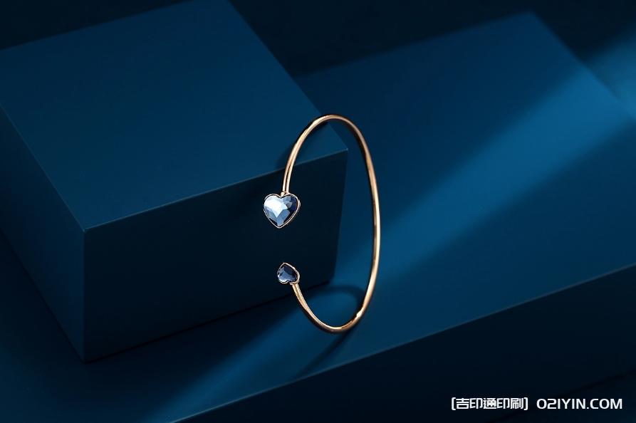 奢華藍(lán)底首飾禮盒設(shè)計(jì)制作源頭廠家 第5張 奢華藍(lán)底首飾禮盒設(shè)計(jì)制作源頭廠家 第5張